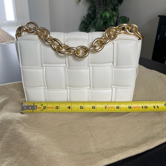 White shoulder bag - Picture 6 of 10